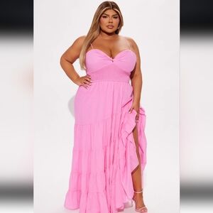Elegant Pink Maxi Dress